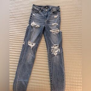 American Eagle skinny jegging
